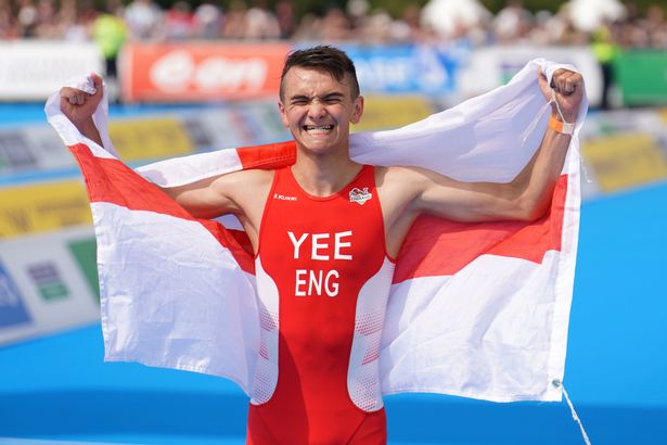 Alex Yee po zdobyciu złotego medalu na igrzyskach Commonwealth