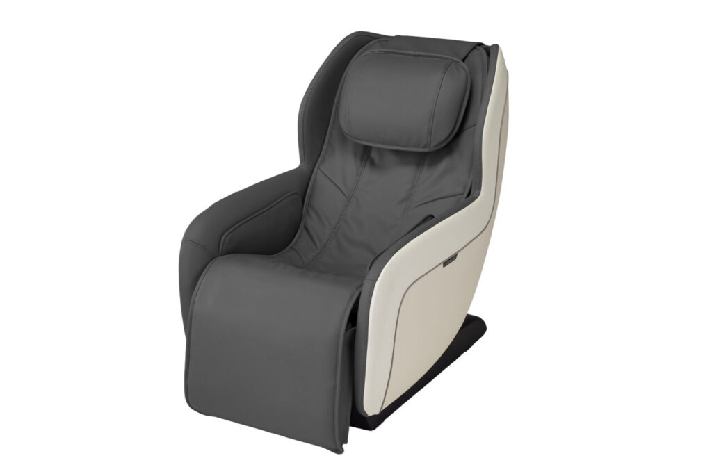 Fotel masujący Synca dla seniorów w kolorze czarnym