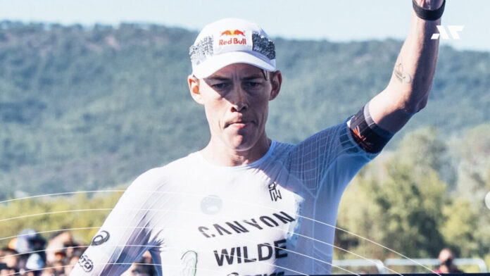 Hayden Wilde na mecie T100 French Riviera