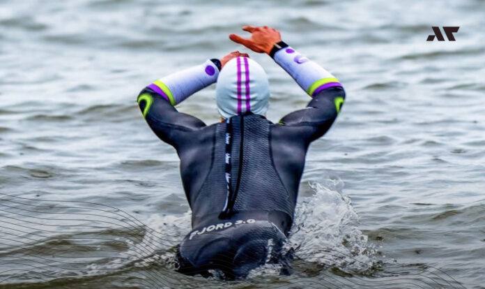 Pływak w piance deboer