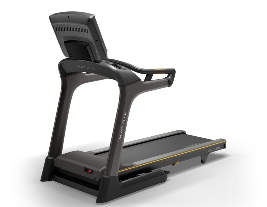Bieżnia Matrix TF50 – widok z tyłu, konstrukcja premium Ultimate Deck
