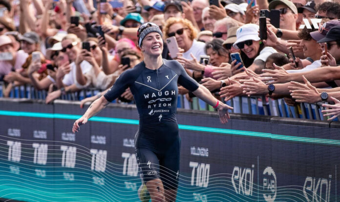 Kate Waugh na zawodach T100