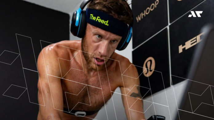 Lionel Sanders podczas intensywnego treningu kolarskiego w przygotowaniach do sezonu IRONMAN i startu w Kona 2026.