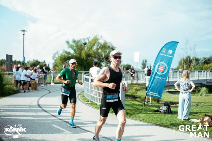 Zawodnik podczas zawodów triathlonowych GREATMAN w Kórniku
